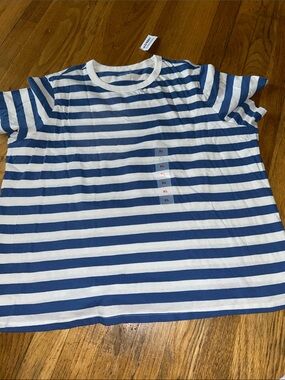 Striped Blue & White Crewneck Tee - women’s never worn